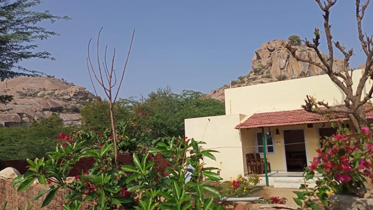 Jawai Balwant Villas ビジャパール エクステリア 写真